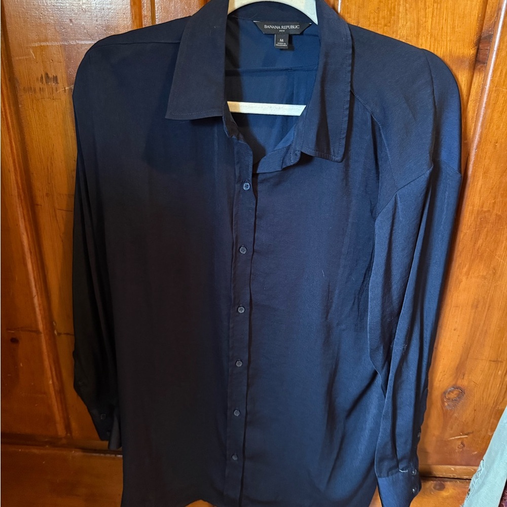 Banana Republic Men's Navy Shirt